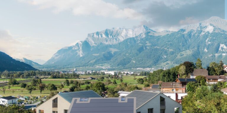 1698909133-1780_Pl-tzli_Balkon_01_Var